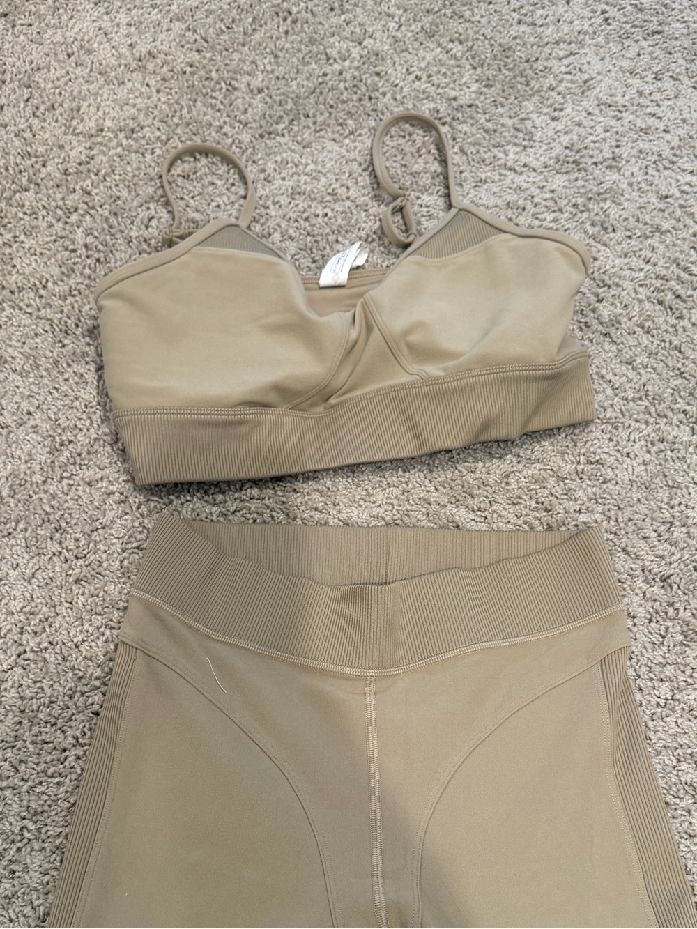 Alo Bralette - Taupe